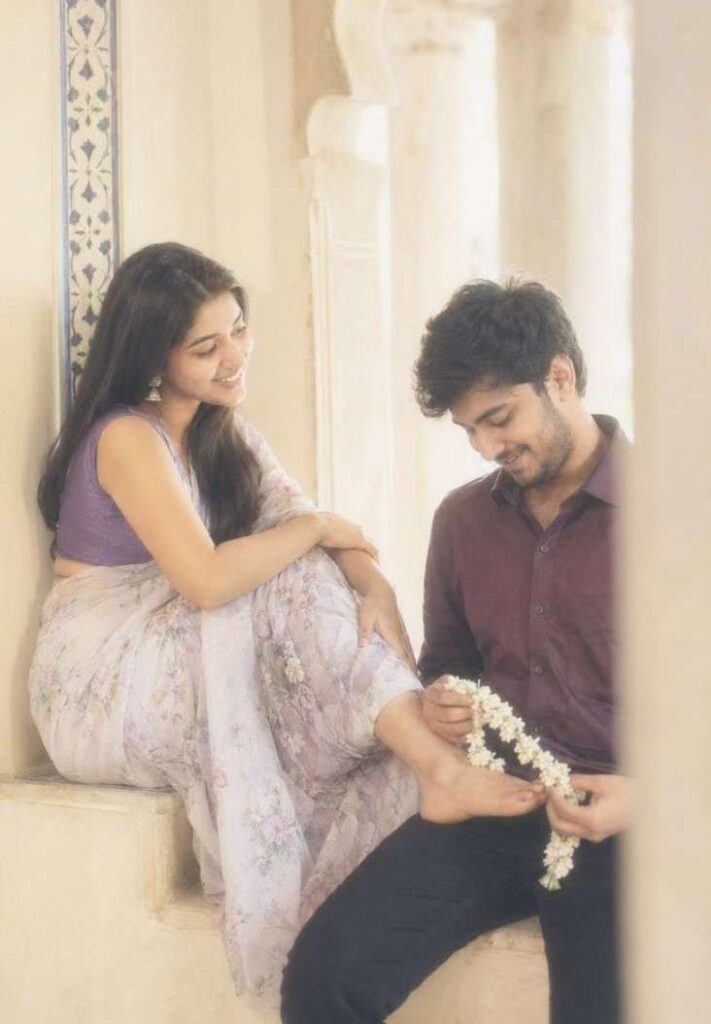 trending couple prompt